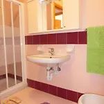 One-bedroom Flat Next To Thermae