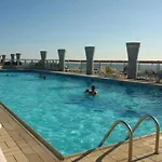One-bedroom Flat Next To Thermae Апартаменты