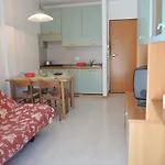 One-bedroom Flat Next To Thermae *