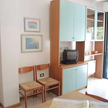 One-bedroom Flat Next To Thermae
