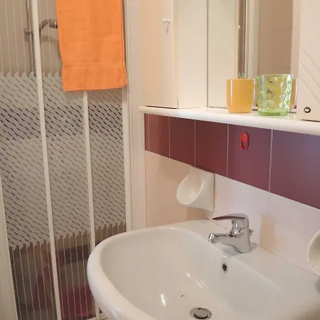One-bedroom Flat Next To Thermae Бибионе