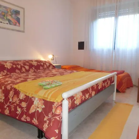 One-bedroom Flat Next To Thermae