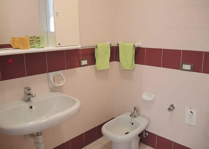 One-bedroom Flat Next To Thermae Lägenhet *